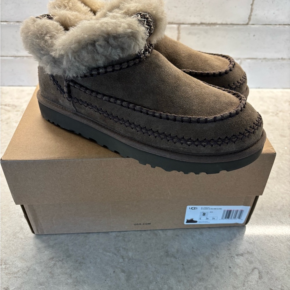 UGG Classic Ultra Mini Alpine